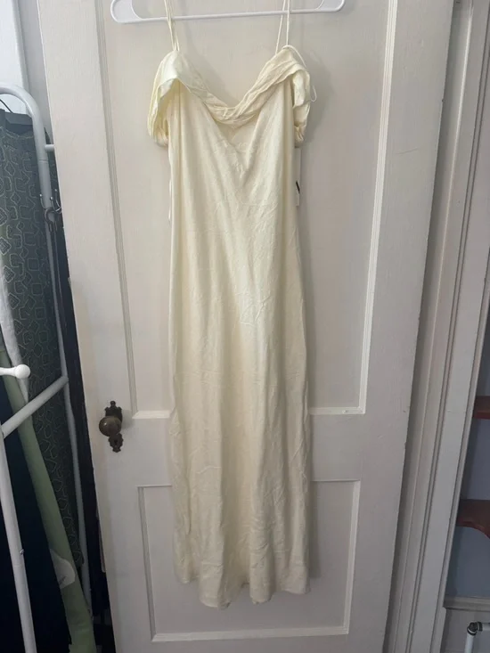 Zara Off-Shoulder Slip Maxi Dress in Cream - Picture 3 of 5